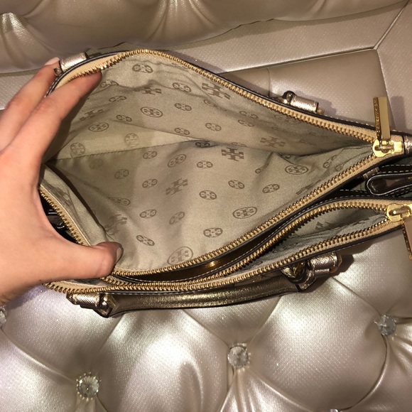 Tory Burch Robinson Metallic Mini Double Zip Bag - Picture 6 of 16